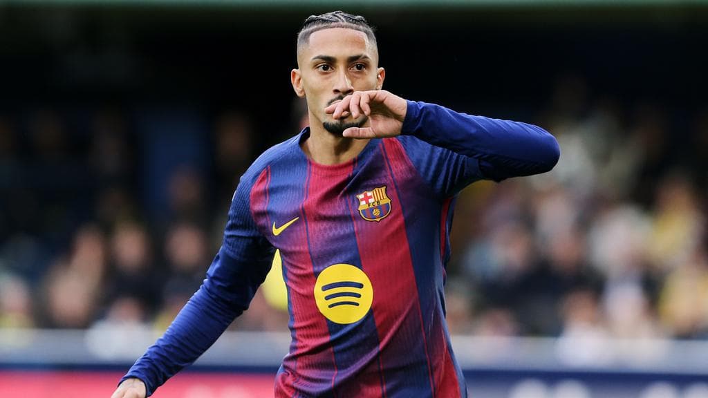 Raphinha Menghidupkan Camp Nou: Hattrick Epik Bawa Barcelona Kembali ke Jalur Juara