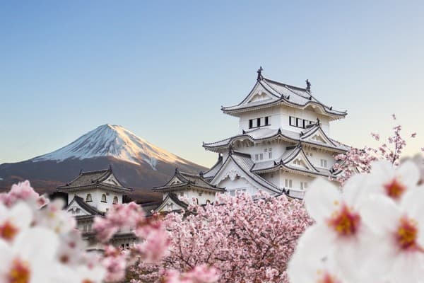 Dibalik Gemerlap Turis: Bagaimana Jepang Menyambut Gelombang Wisatawan Baru Pasca-Pandemi?