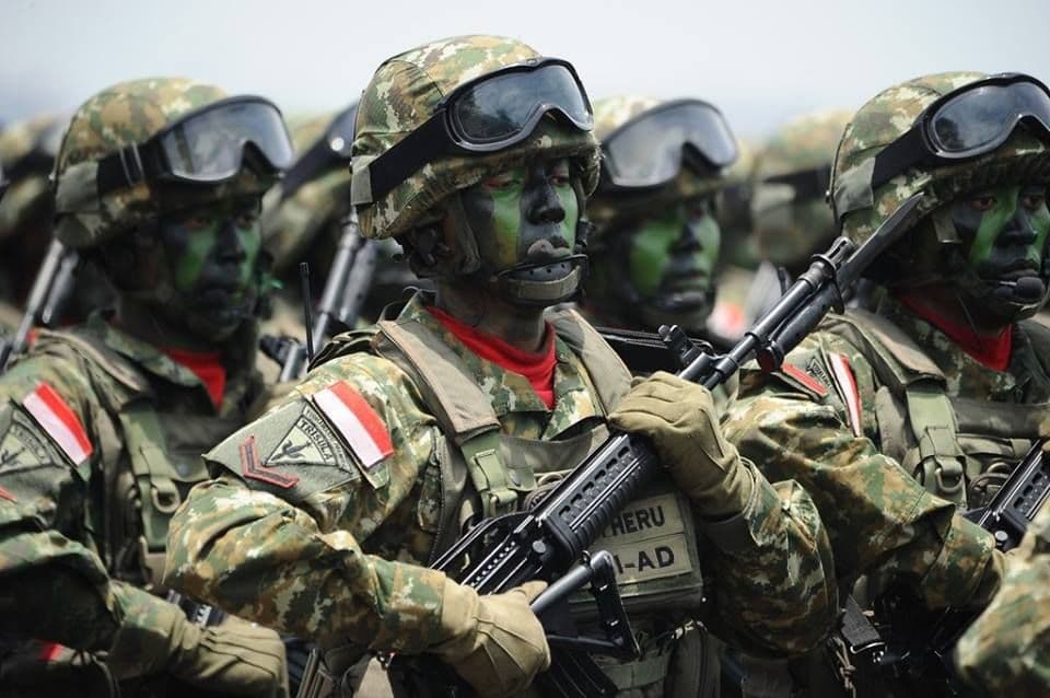 Di Balik Senjata dan Strategi: Mengapa Manusia Tetap Jadi Tulang Punggung Pertahanan Negara?