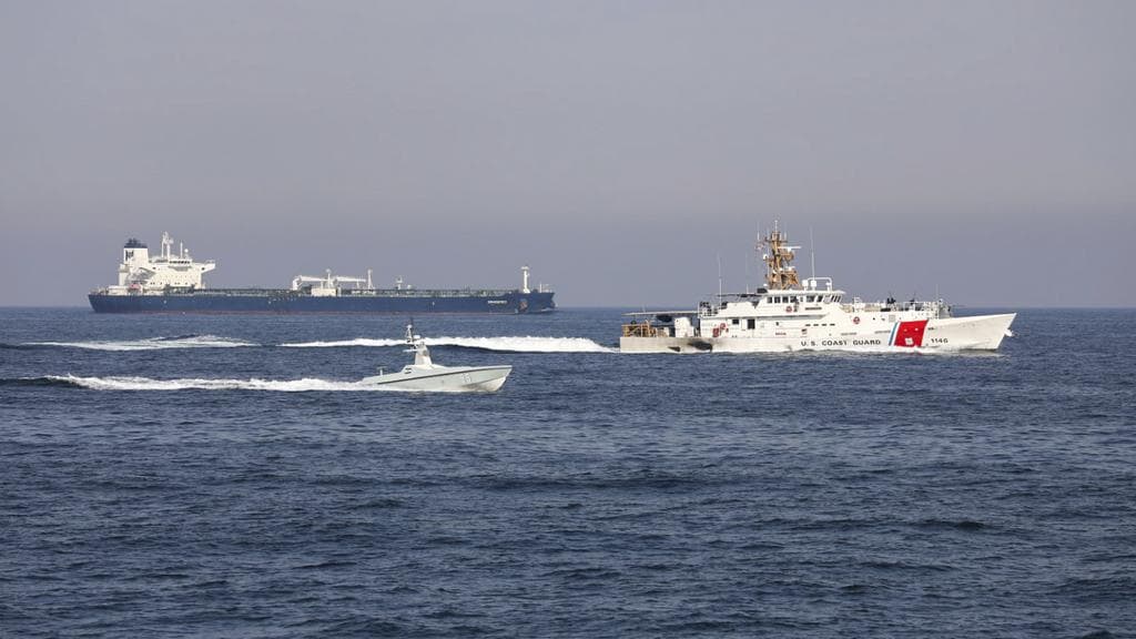 Selat Hormuz Berubah Jadi Gerbang Berbayar: Dampak RUU Tol Iran yang Bisa Mengguncang Pasar Global